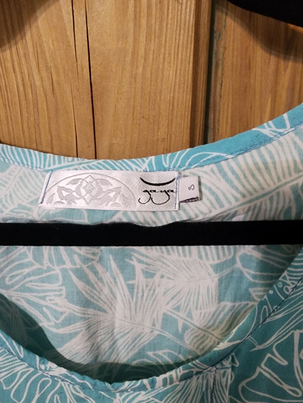 Gaya Light Blue Tropical Leaf Sleeveless Tunic, Size Small, Made In Indonesia - Picture 2 of 6